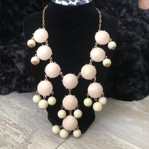 Statement Necklace ivory